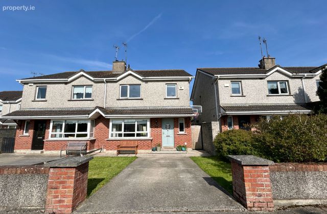 51 Castle Manor, Drogheda, Co. Louth - Click to view photos