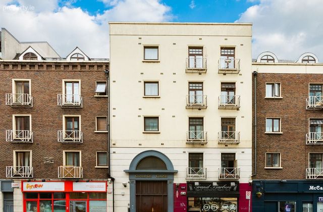 Apartment 11, College Close, Dublin 2 - Click to view photos