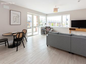 4 Orby, Phoenix Park Racecourse, Castleknock, Dublin 15, Castleknock, Dublin 15 - Image 3