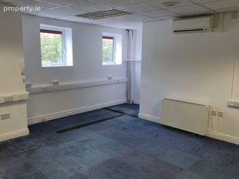 35 Finglas Park, Dublin 11, Finglas, Dublin 11 - Image 4
