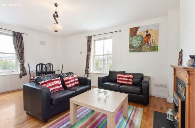 Georges Quay Apartments, Dublin 2 - Click to view photos