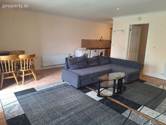 45 Monksfield Park, Bealnamulla, Athlone, Co. Roscommon - Image 5