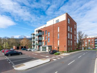 Apartment 1, Whitebeam Hall, Leopardstown, Dublin 18