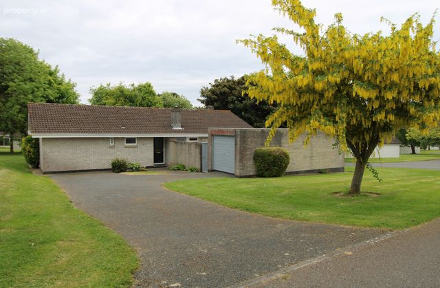 31 The Briary, Blainroe, Blainroe, Co. Wicklow - Click to view photos