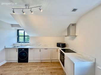 Trafford Park, Island Cross, Little Island, Co. Cork - Image 2
