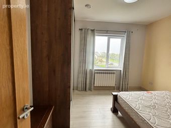 42 Meadow Walk, Castle Heights, Kilmoney, Carrigaline, Co. Cork - Image 3