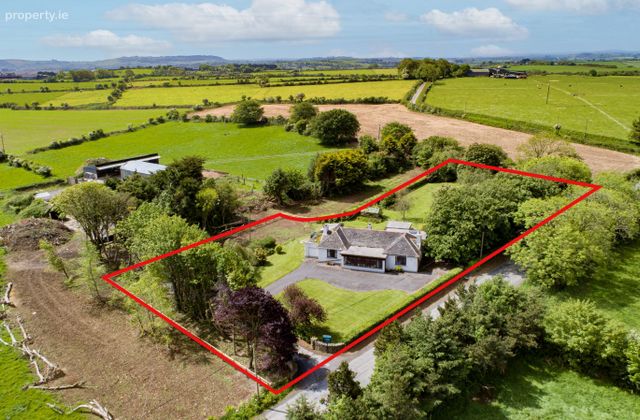 Knockroe, Passage East, Passage East, Co. Waterford - Click to view photos