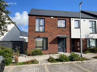 White Pines Grove, Stocking Avenue, Knocklyon, Dublin 16