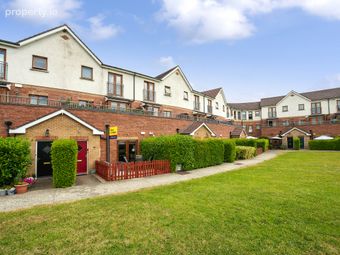 28 Summerseat Cescent, Clonee, Dublin 15, Clonee, Co. Meath - Image 2