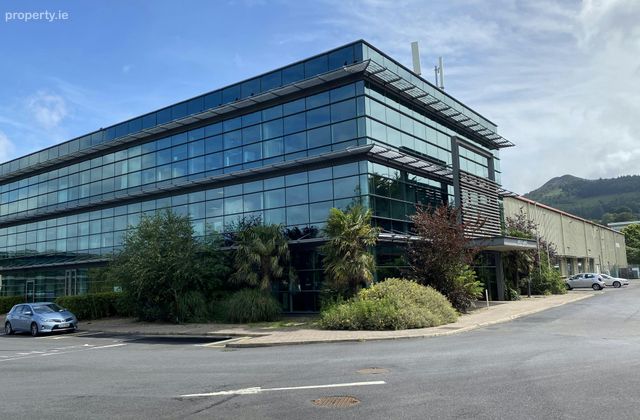 Former Oriflame Facility, Ida Business Park, Southern Cross Road, Bray, Co. Wicklow, Bray, Co. Wicklow - Click to view photos
