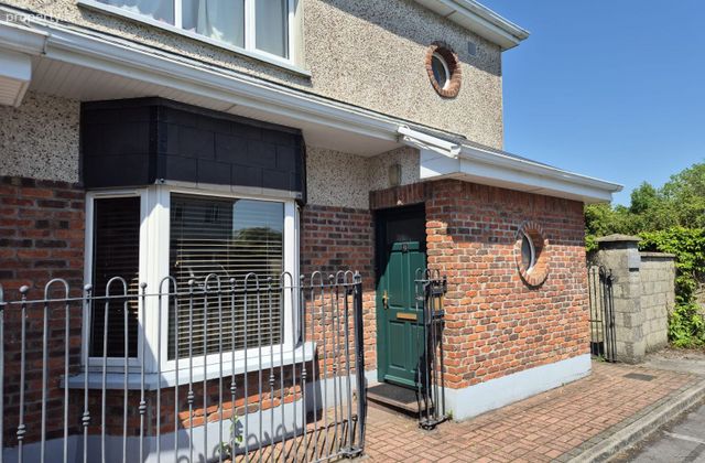 Apartment 9, Curragh Court, Tuam, Co. Galway - Click to view photos