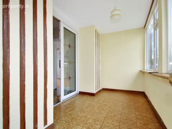 23 Ard Na Mara, Salthill, Co. Galway - Image 4