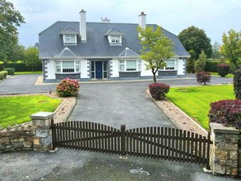 Cloonshanville, Frenchpark, Frenchpark, Co. Roscommon - Image 2