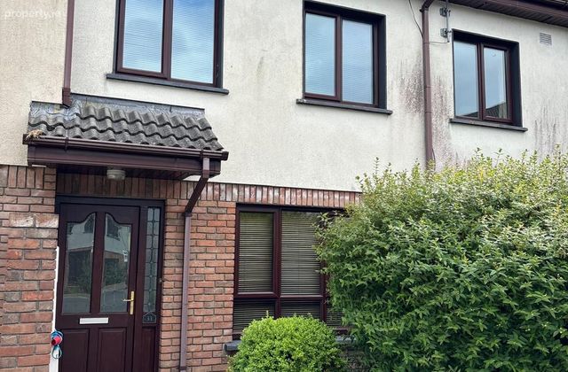 31 Cedar Court, Bellfield, Ferrybank, Slieverue, Co. Kilkenny - Click to view photos