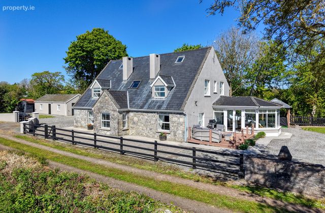Berry Lodge, Elfeet, Newtowncashel, Co. Longford, Newtowncashel, Co. Longford - Click to view photos