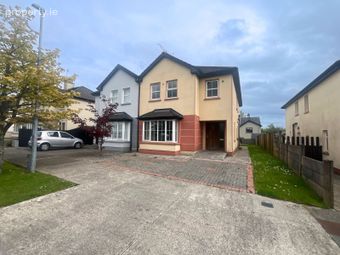 13 Ashford Court, Claremorris, Co. Mayo