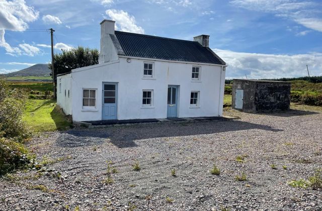 Ardcost, Portmagee, Portmagee, Co. Kerry - Click to view photos