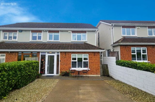 108 Rockfield Close, Ardee, Co. Louth - Click to view photos