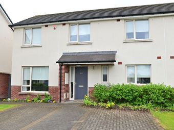 33 D&uacute;n Rioga Crescent, Dunshaughlin, Drumree, Co. Meath