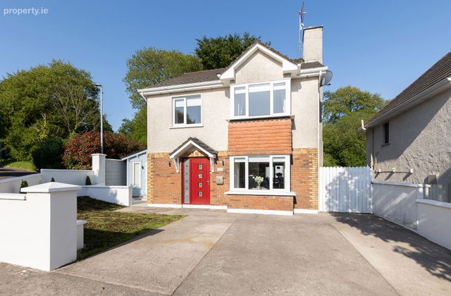 56 The Mews, Rushbrooke Links, Cobh, Co. Cork - Click to view photos