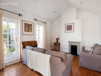 32 Haddington Square, Haddington Road, Ballsbridge, Dublin 4, Ballsbridge, Dublin 4 - Image 3