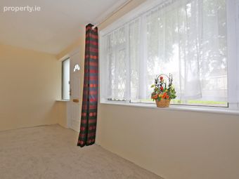 1 Cronan Park, Shannon, Clare, Shannon, Co. Clare - Image 5