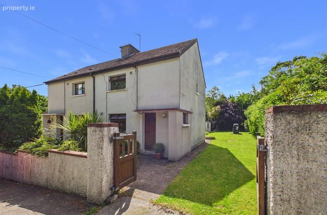 Milepost, Slieverue, Co. Kilkenny, Slieverue, Co. Kilkenny - Click to view photos
