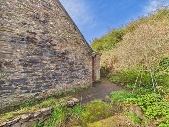 The Old Farmhouse, Minard West, Lispole, Doonmanagh, Co. Kerry - Image 4