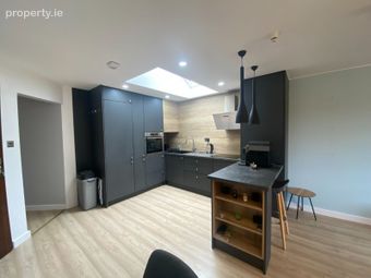 Apartment 10, Avondale Court, William Street, Nenagh, Co. Tipperary - Image 4