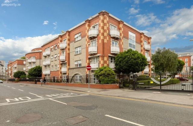 Apartment 45, The Richmond, Smithfield, Dublin 7 - Click to view photos