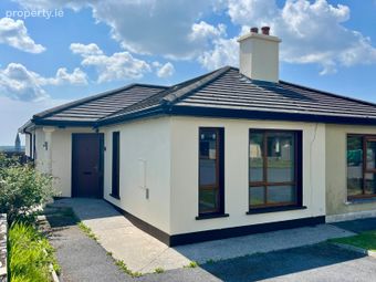 12 Racecourse Hill, Clifden, Co Galway, Clifden, Co. Galway - Image 2