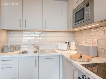 1 Bedroom Apartment, Parnell Avenue, Harold's Cross, Dublin 6 - Image 3