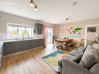 24 Dunville Green, Athlumney, Navan, Co. Meath - Image 5
