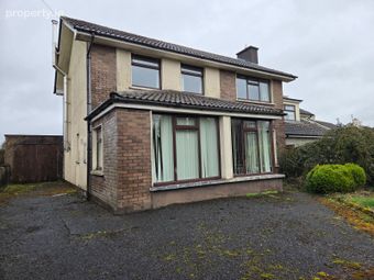 15 Kilgarve Gardens, Ballinasloe, Ballinasloe, Co. Galway - Image 2