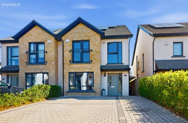 48 Seoid Na Tra, Bettystown, Co. Meath - Click to view photos