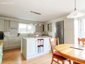 9 Sli Na Sruthan, Clybaun Road, Knocknacarra, Galway, Knocknacarra, Co. Galway - Image 5