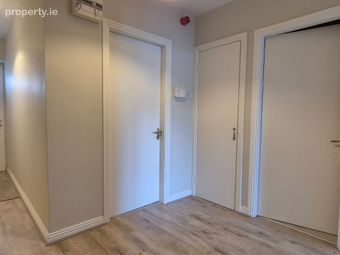 Apartment 11, Claremount Court, South Circular Road, Co. Limerick - Image 4