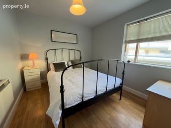 Apartment 17, Crescent Court, Claddagh, Co. Galway - Image 5