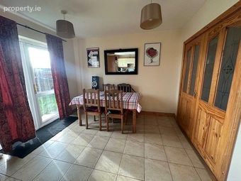 52 Chapelfields, Urlingford, Urlingford, Co. Kilkenny - Image 4