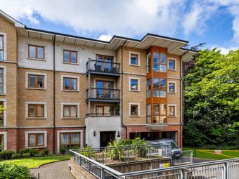 Apartment 83 Glaslyn, Howth Road, Clontarf, Dublin 3, Co. Dublin, Clontarf, Dublin 3 - Image 3