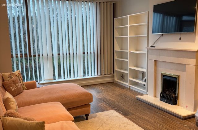 Dodderbank Appartment, D6 Clonskeagh, Milltown, Dublin 6 - Click to view photos