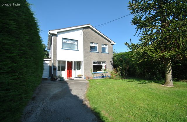 Golden Grove Road, Roscrea, Co. Tipperary, Roscrea, Co. Tipperary - Click to view photos