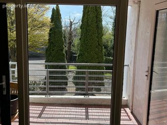 6 The Courtyard, Mill Road, Midleton, Co. Cork, Midleton, Co. Cork