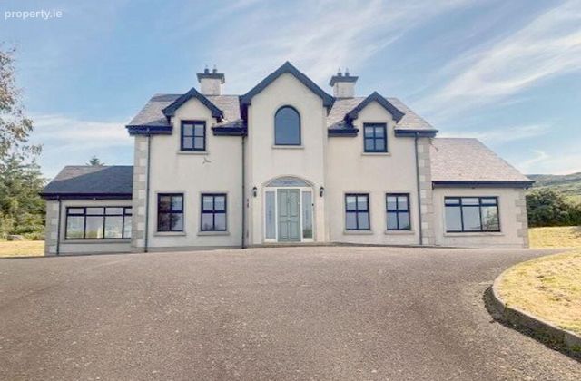 3 Ard Na Tana, Castletowncooley, Dundalk, Co. Louth, Riverstown, Co. Louth - Click to view photos