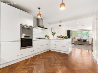 166 Mulvey Park, Dundrum, Dublin 14, Dundrum, Dublin 14 - Image 4