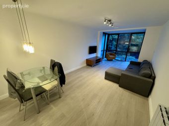 Bright 1-bed Apartment With Balcony &amp; Parking - The Island, Chapelizod, Dublin 20 - Image 3