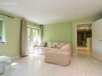 120 Grianan Fidh, Aiken's Village, Sandyford, Dublin 18 - Image 4