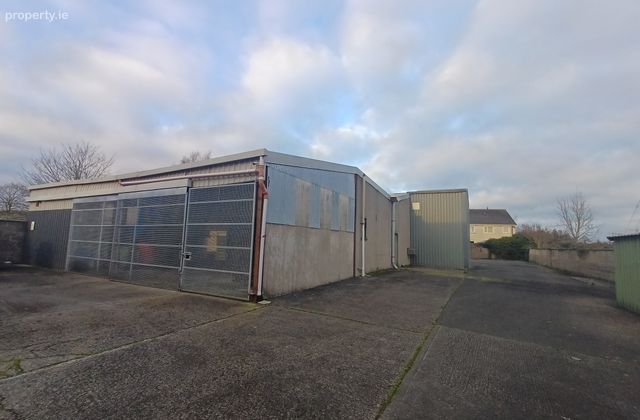 Castlequater, Borrisoleigh, Co. Tipperary - Click to view photos