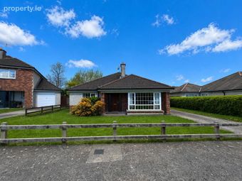 32 Mullaney Gardens, Cashel Road, Cahir, Co. Tipperary, Cahir, Co. Tipperary - Image 2