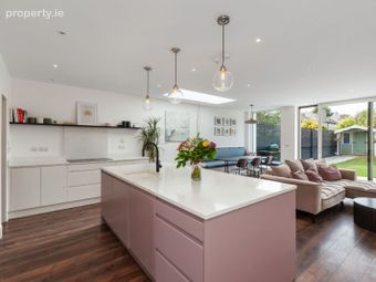 64 Howth Road, Dublin 3, Clontarf, Dublin 3 - Image 5